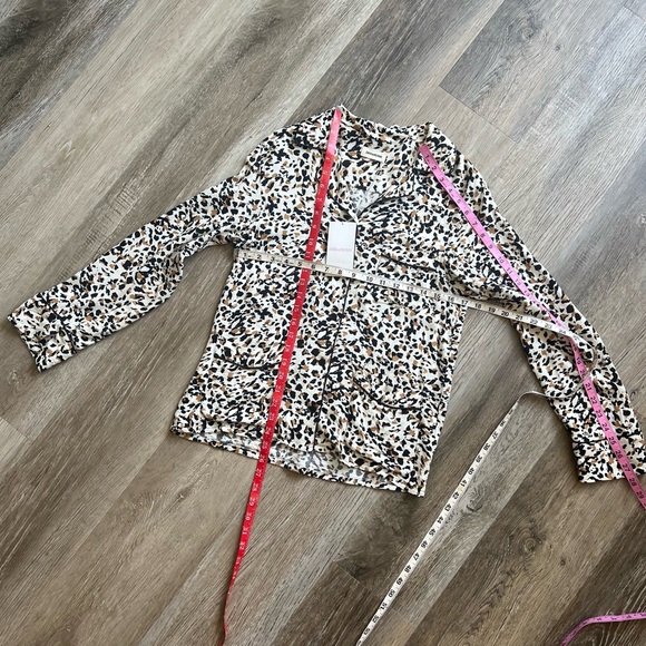 NWT Zadig & Voltaire Tradi Leo blouse in Natural as seen on Hailey Bieber - Picture 13 of 13